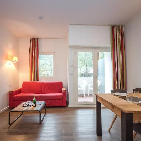 Cosy Proche Commerces Et Ski-bus A - Fr-1-343-239 Chamonix