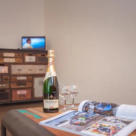 Apartamento à - 4 Pers, Proche Commerces&ski-bus - Fr-1-343-239